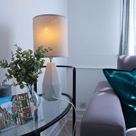 Studio Le Cafe Gourmand - Proche Gare - Coin Tranquille Mulhouse Kültér fotó