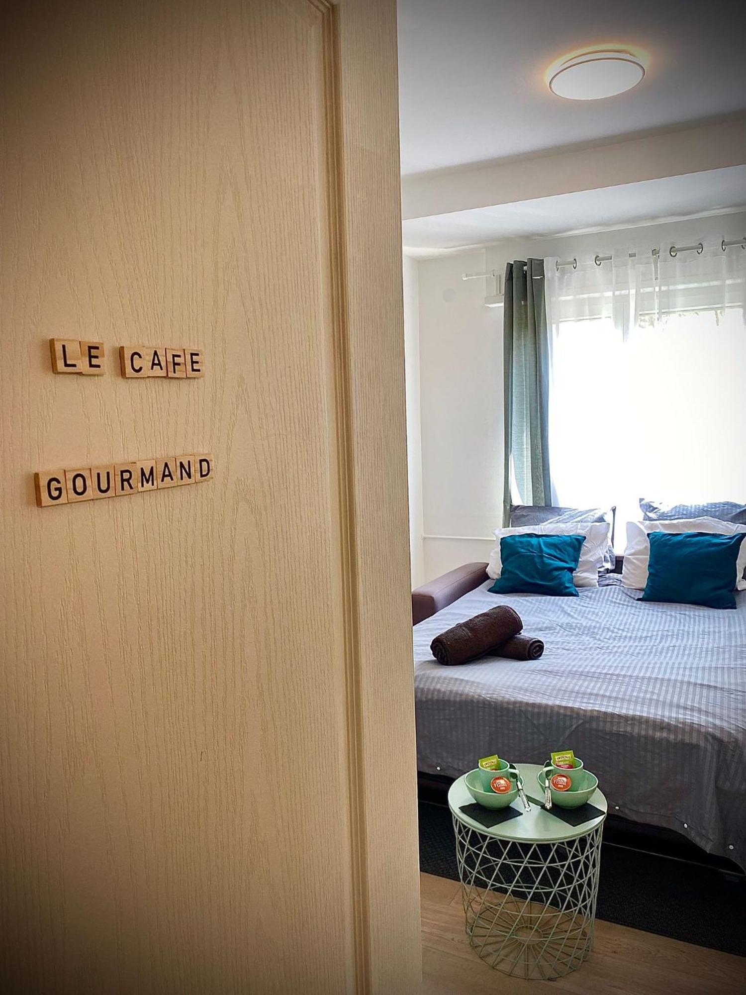 Studio Le Cafe Gourmand - Proche Gare - Coin Tranquille Mulhouse Kültér fotó